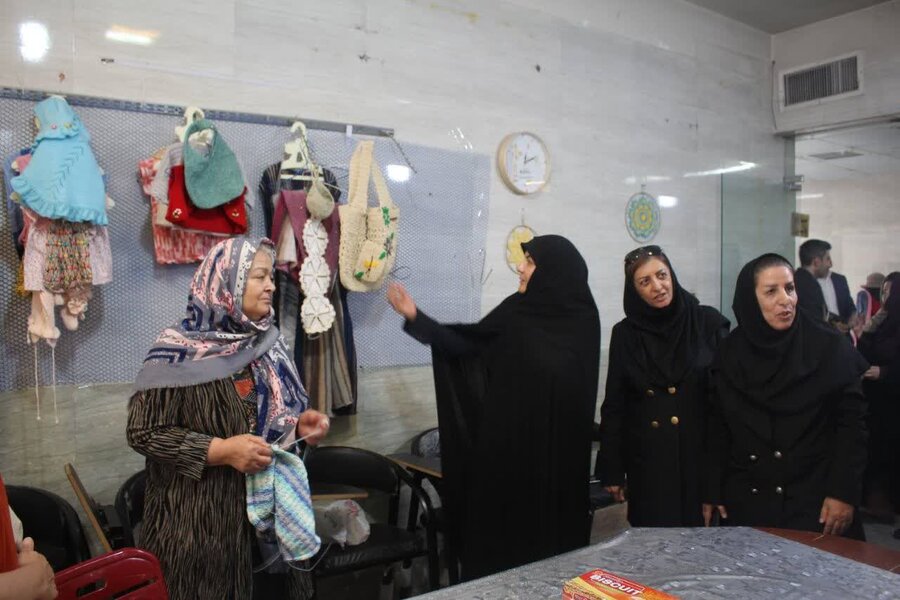 امضاء تفاهمنامه چهارجانبه برای توانمندسازی مددجویان بهزیستی در حوزه مشاغل خانگی امضاء تفاهمنامه چهارجانبه برای توانمندسازی مددجویان بهزیستی در حوزه مشاغل خانگی