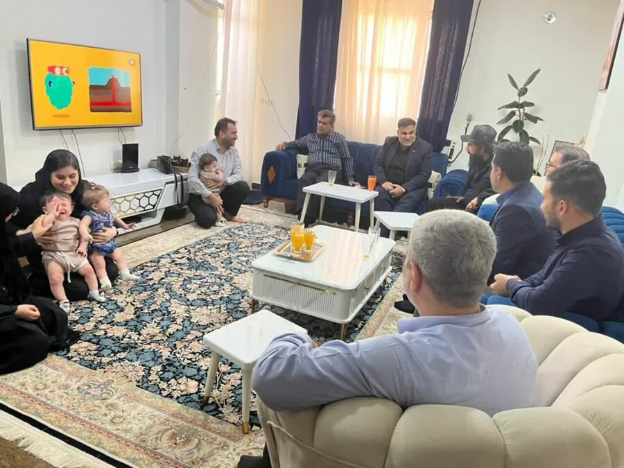 بازدید مدیرکل بهزیستی خوزستان از خانواده‌های چندقلو و دارای فرزندان معلول در مسجدسلیمان