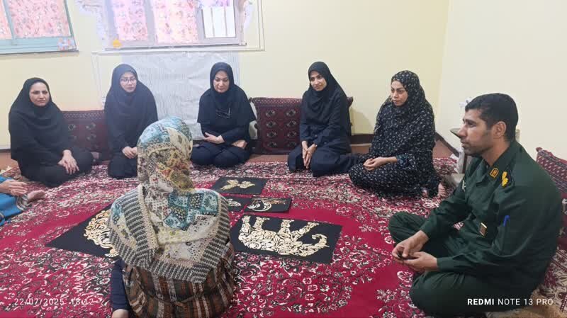 بازدید مدیر کل بهزیستی استان هرمزگان از منزل مددجویان روستای گودی