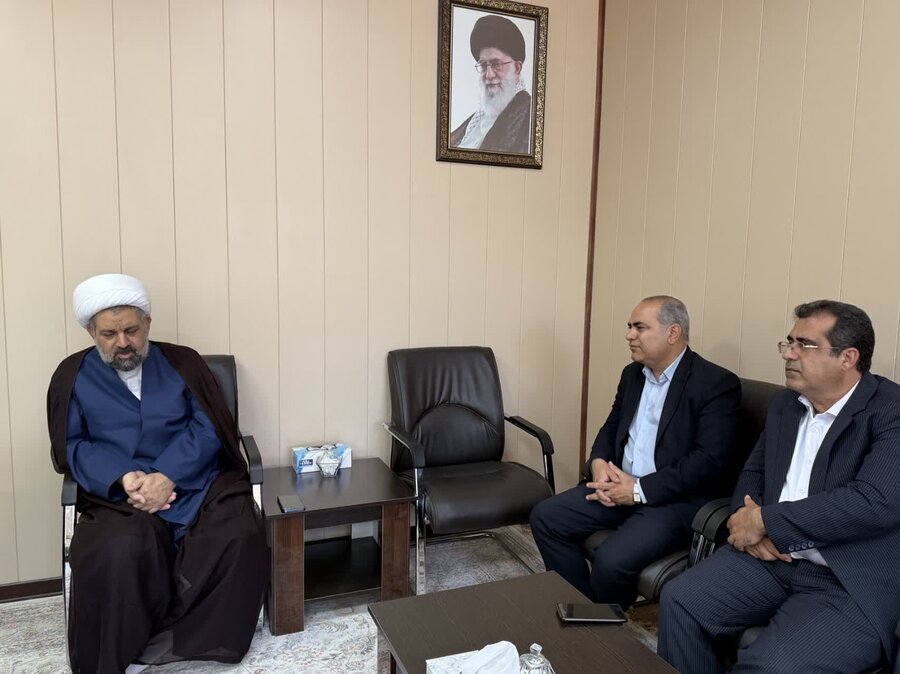 رباط کریم | دیدار رئیس، معاونین و کارشناسان اداره بهزیستی با امام جمعه شهرستان به مناسبت هفته بهزیستی