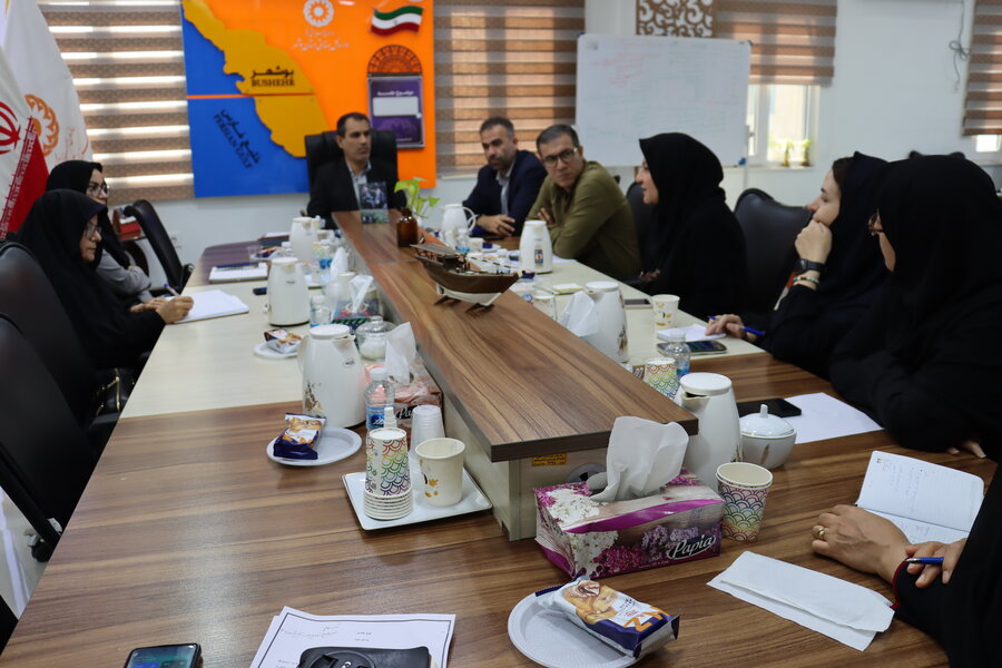 جلسه تخصصی حمایت حقوقی-اجتماعی از آسیب‌دیدگان اجتماعی با حضور مسئولان قضایی و بهزیستی در بهزیستی استان بوشهر برگزار شد