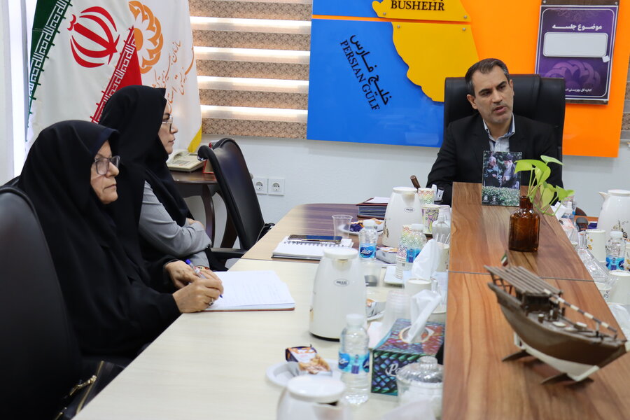 جلسه تخصصی حمایت حقوقی-اجتماعی از آسیب‌دیدگان اجتماعی با حضور مسئولان قضایی و بهزیستی در بهزیستی استان بوشهر