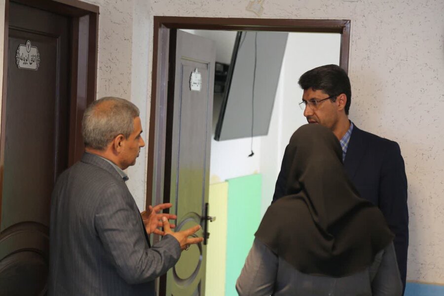 بازدید مشاور وزیر تعاون، کار و رفاه اجتماعی از شیرخوارگاه مریم سنندج