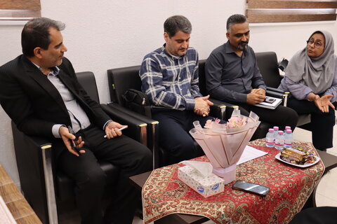 دیدار صمیمانه سرپرست بهزیستی استان بوشهر با مددجویان و کارکنان؛ گامی نو در راستای حمایت و رسیدگی به مشکلات