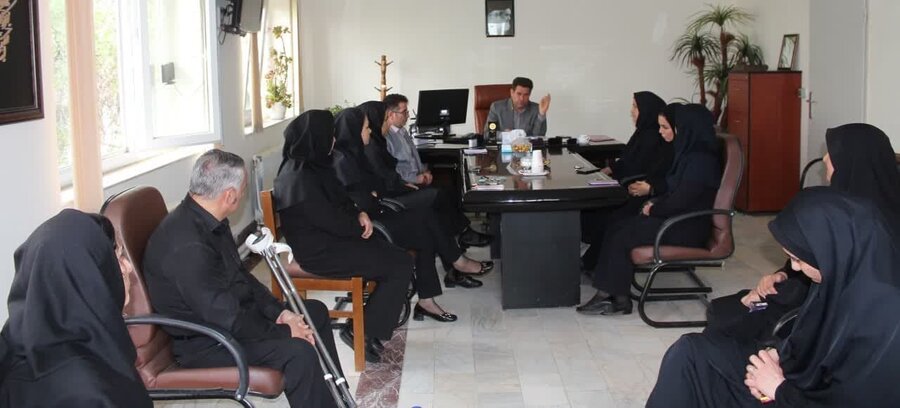 اردبیل| نشست تخصصی مدیر اداره با مسئولین دفاتر و کارشناسان تخصصی حوزه توانبخشی شهرستان اردبیل