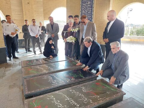 آ-شرقی- سفر ریس سازمان1