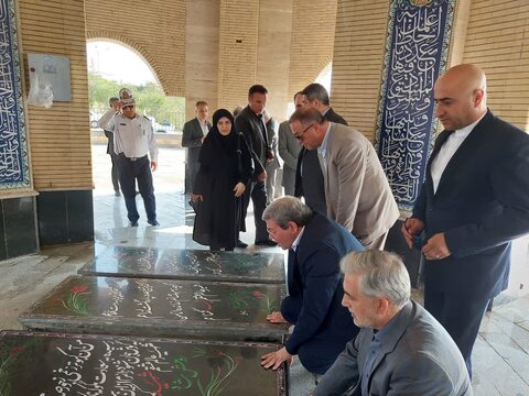 آ-شرقی- سفر ریس سازمان1