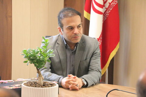 نشست و گفت‌گوی تعاملی رئیس و کارکنان بیمارستان سینا با مدیرکل بهزیستی استان همدان