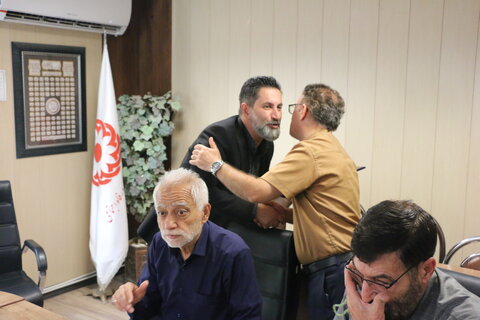 نشست هم‌اندیشی با اعضای شورای مشارکت های مردمی و تقدیر از خیرین سلامت