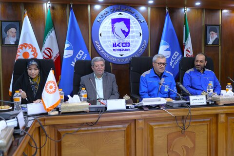 آیین امضای دومین تفاهم نامه توانمند سازی نوجوانان و جوانان تحت حمایت سازمان بهزیستی کشور