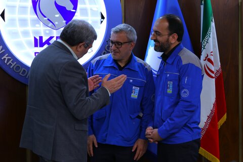 آیین امضای دومین تفاهم نامه توانمند سازی نوجوانان و جوانان تحت حمایت سازمان بهزیستی کشور