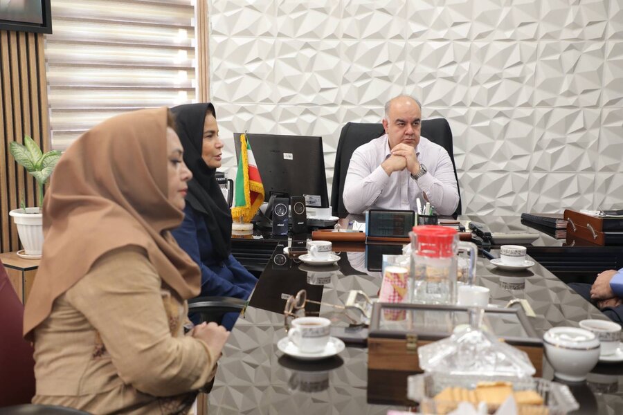 شهرتهران| تقدیر مدیر بهزیستی از فیزیوتراپ‌ها و شنوایی‌شناسان اداره