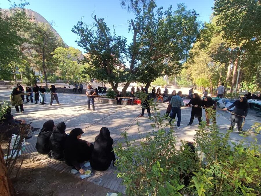 همایش کوهپیمایی و پیاده روی کارکنان بهزیستی استان و شهرستان کرمان  برگزارشد