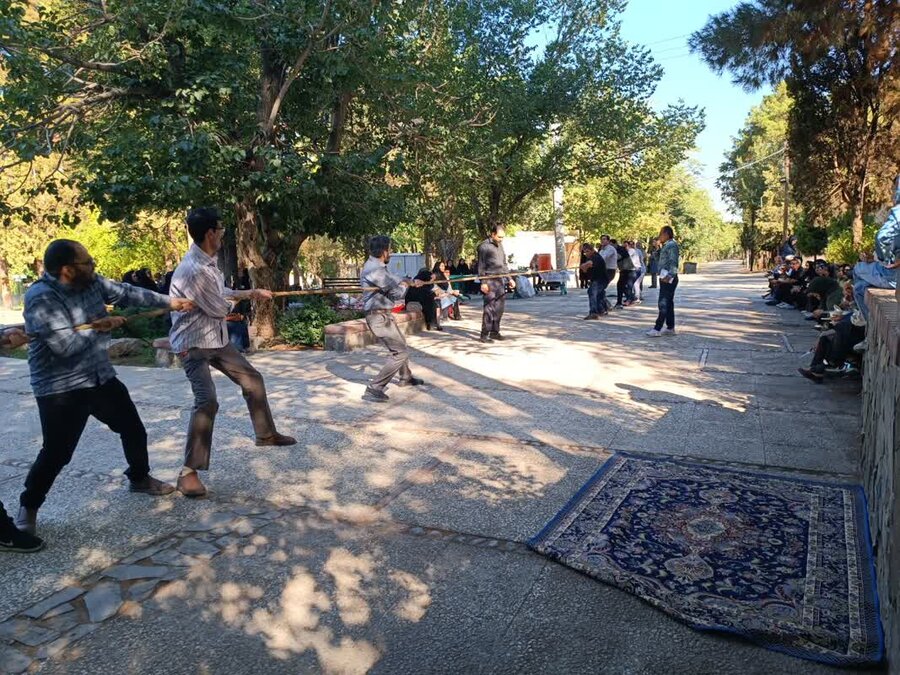 همایش کوهپیمایی و پیاده روی کارکنان بهزیستی استان و شهرستان کرمان  برگزارشد