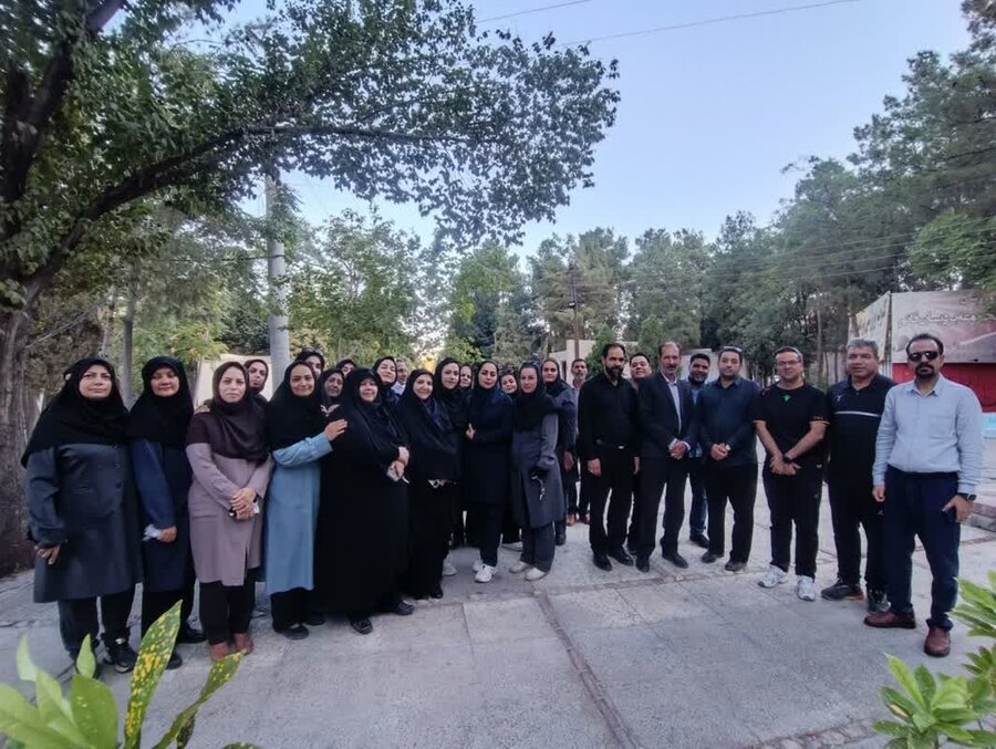 همایش کوهپیمایی و پیاده روی کارکنان بهزیستی استان و شهرستان کرمان  برگزارشد
