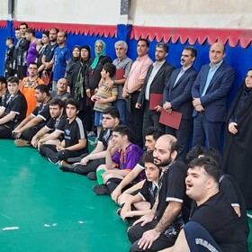 بازدید مدیرکل بهزیستی گیلان از تمرین فوتسال کودکان دارای اختلال طیف اتیسم