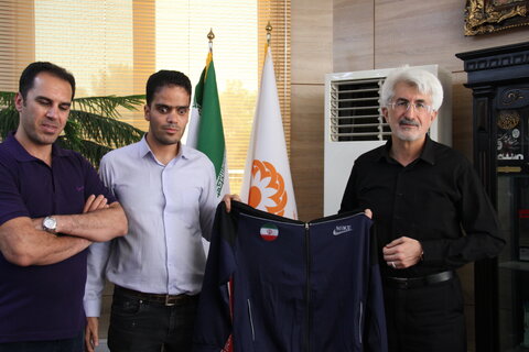 تقدیر رئیس فدراسیون نابینایان و کم بیینایان کشور از مدیر کل بهزیستی فارس