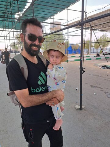 گزارش تصویری| جلوه هایی دیدنی از حضور کودکان در مرز مهران