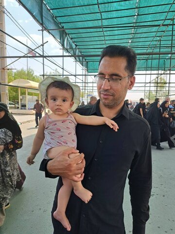 گزارش تصویری| جلوه هایی دیدنی از حضور کودکان در مرز مهران