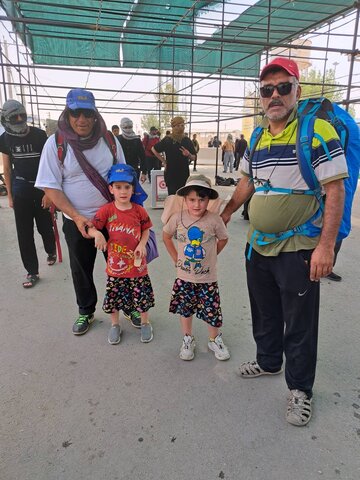 گزارش تصویری| جلوه هایی دیدنی از حضور کودکان در مرز مهران