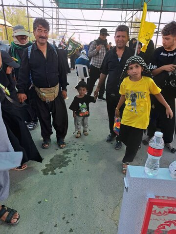 گزارش تصویری| جلوه هایی دیدنی از حضور کودکان در مرز مهران