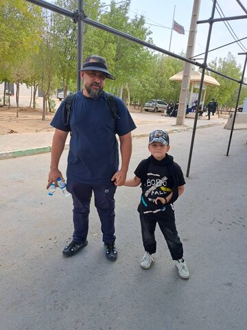 گزارش تصویری| جلوه هایی دیدنی از حضور کودکان در مرز مهران