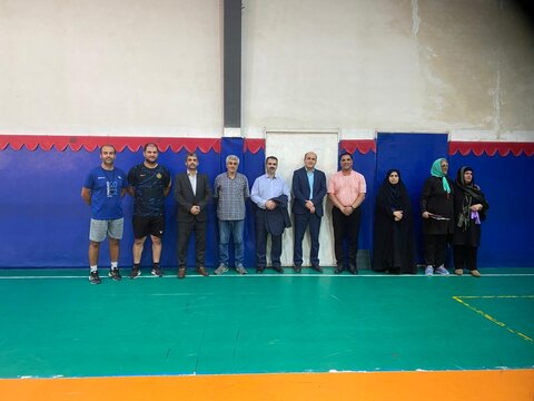 بازدید مدیرکل بهزیستی گیلان از تمرین فوتسال کودکان دارای اختلال طیف اتیسم