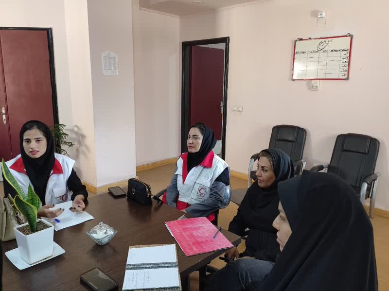 عقد تفاهم نامه میان بهزیستی بم و جمعیت هلال احمر برای ارائه خدمات بیشتر به جامعه هدف