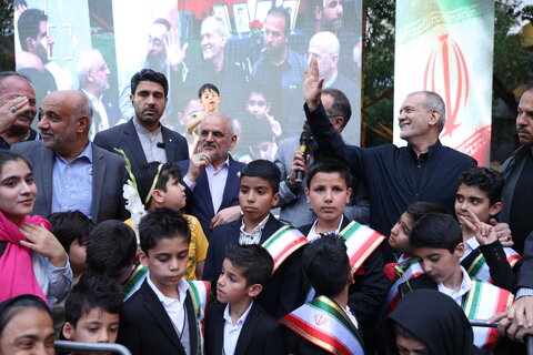 یادواره ۴۷ کودک شهید جنگ ۱۲ روزه