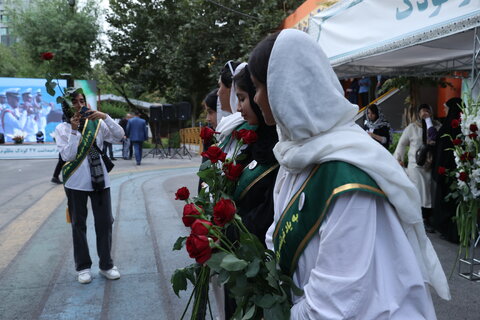 یادواره ۴۷ کودک شهید جنگ ۱۲ روزه