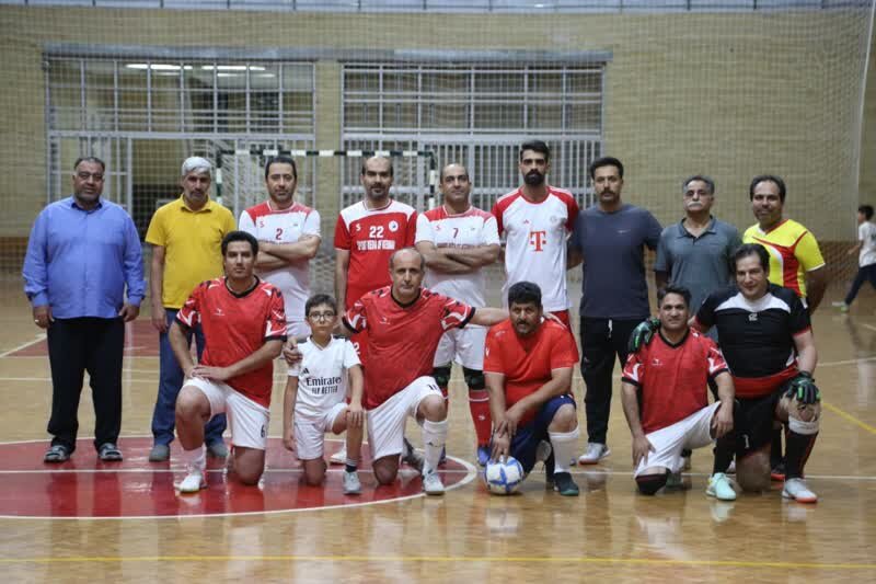 مسابقه دوستانه فوتسال میان دو تیم اداره کل بهزیستی استان کرمان و خانه مطبوعات