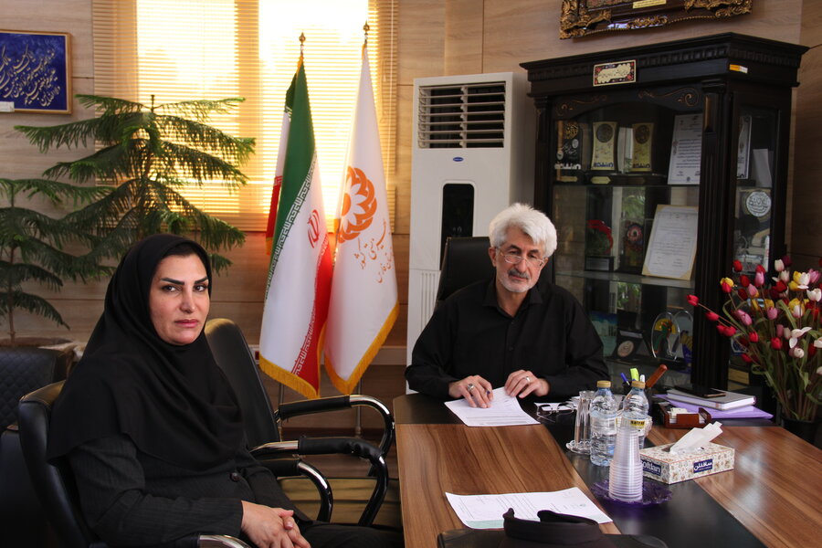 دیدار رئیس شورای شهر داریون با مدیرکل بهزیستی فارس