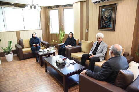 جلسه مدیر کل و مسئول بازرسی بهزیستی فارس با  اکرمی مدیر کل بازرسی منطقه ۳ کشور