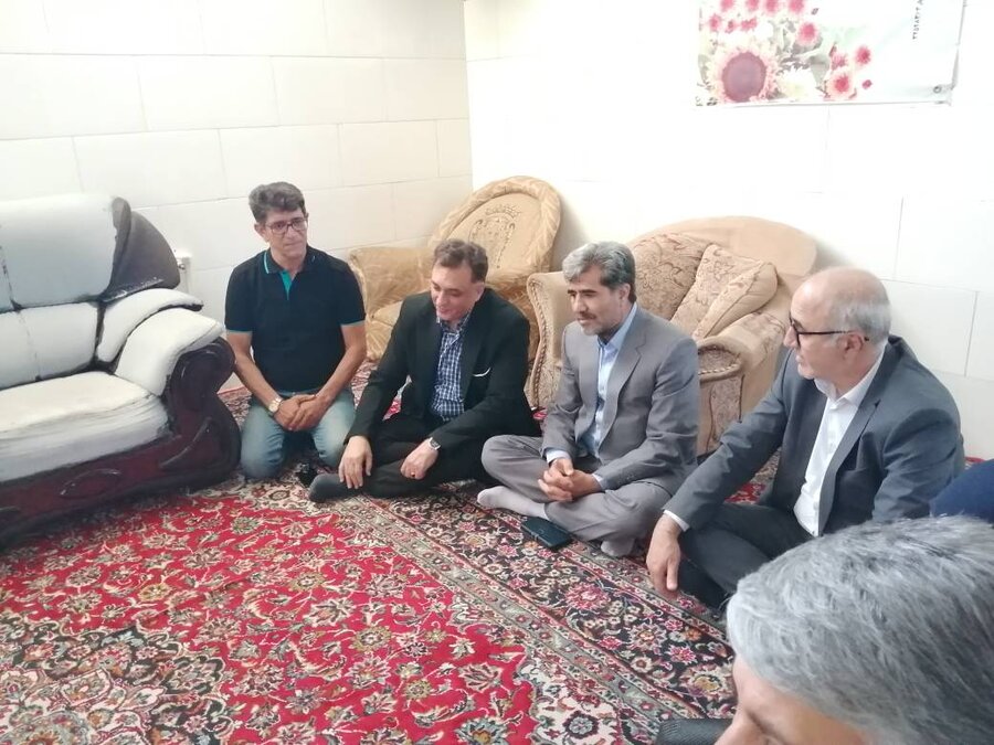 کمیت وجود مراکز مشاوره و میزان مراجعه به آن مراکز از شاخص‌های توسعه و پیشرفت در جوامع است

