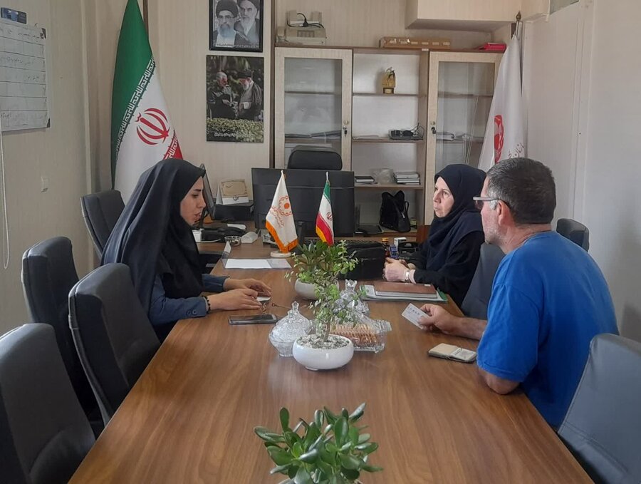 چهارباغ | ملاقات رئیس اداره بهزیستی شهرستان چهارباغ با جامعه هدف محترم