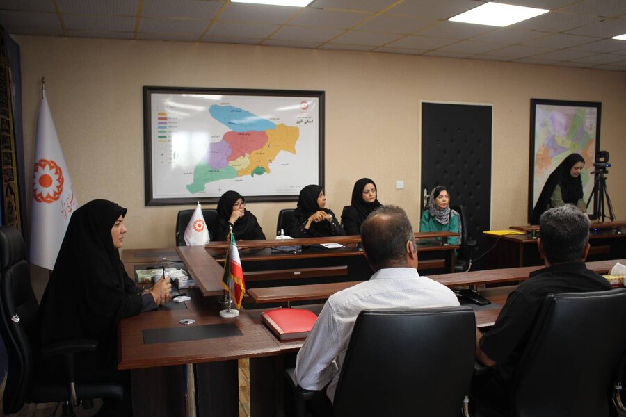 دیدار با ناشنوایان