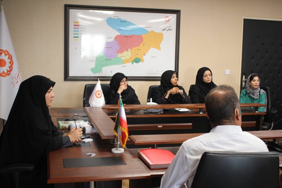 دیدار با ناشنوایان