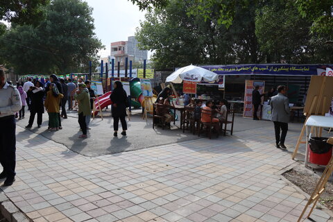 گزارش تصویری| برگزاری نمایشگاه پیشگیری از آسیب های اجتماعی