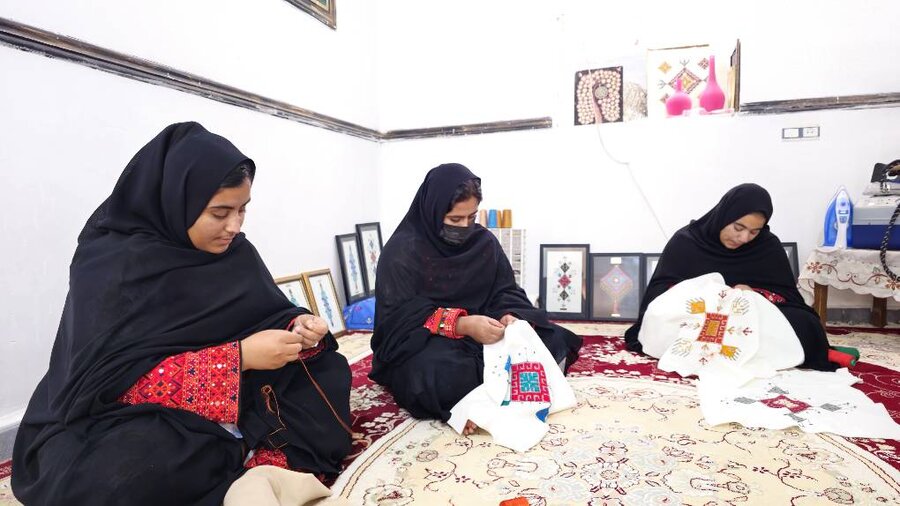 «ظریف دوچ»؛ داستان زنی از زهک که هنر را به کارآفرینی بدل کرد 
