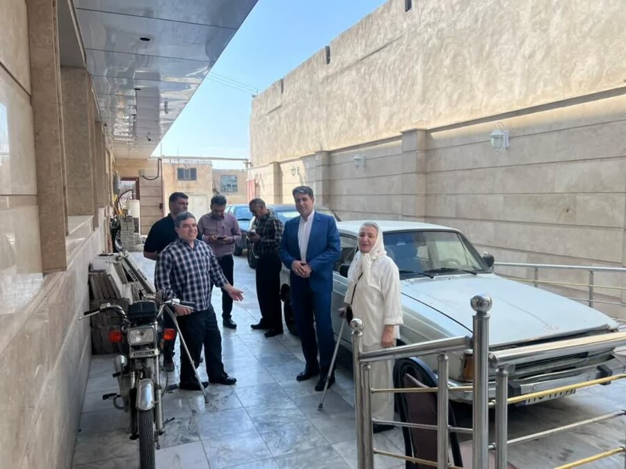 بازدید نماینده قروه و دهگلان از مرکز نگهداری معلولان باران 
