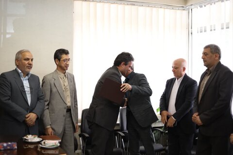 مراسم تکریم و معارفه رئیس اداره پذیرش