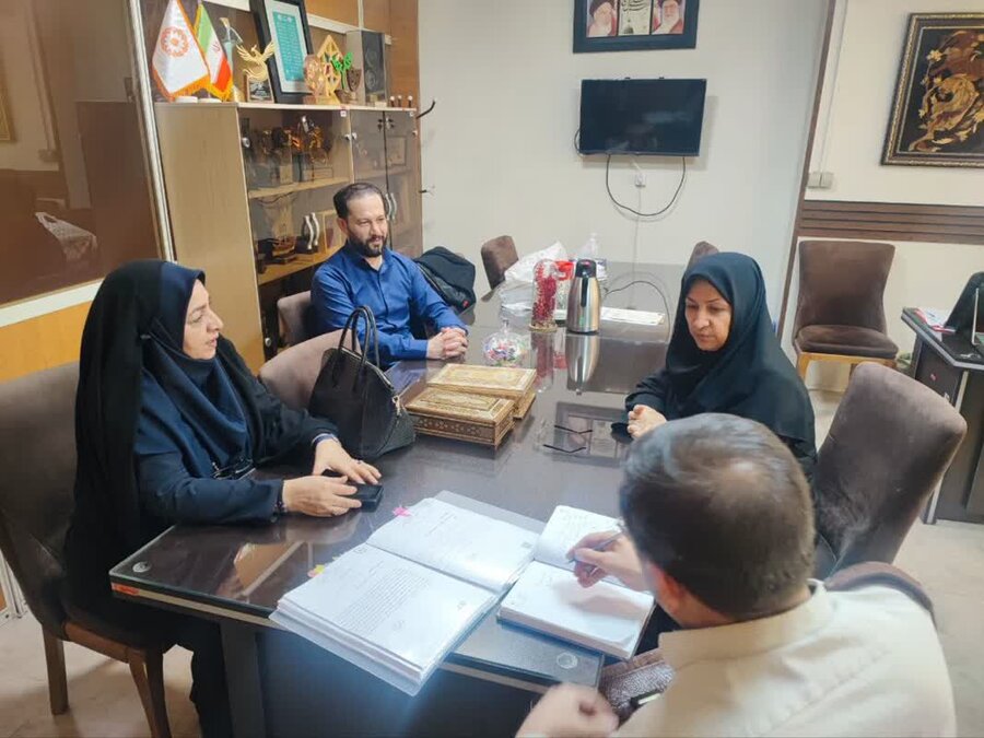 بررسی برنامه‌های توان‌پزشکی در دیدار مدیرکل توان‌پزشکی بهزیستی کشور با مدیرکل بهزیستی گلستان