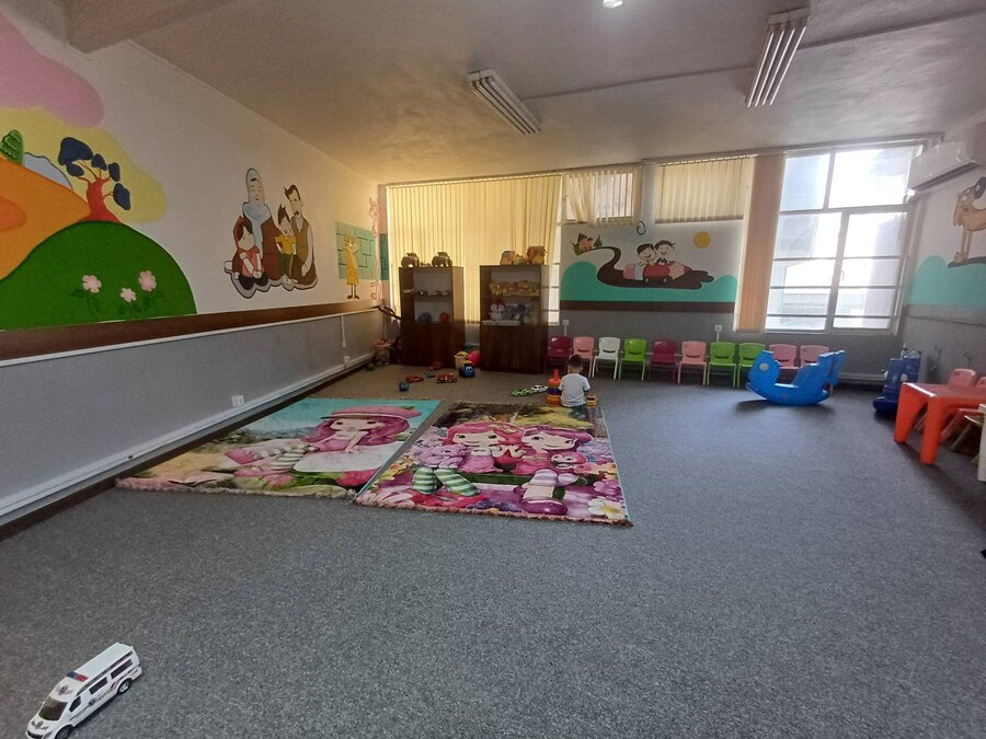 ارائه خدمات در مرکز کودک _والد "مهر خانواده "بهزیستی رشت