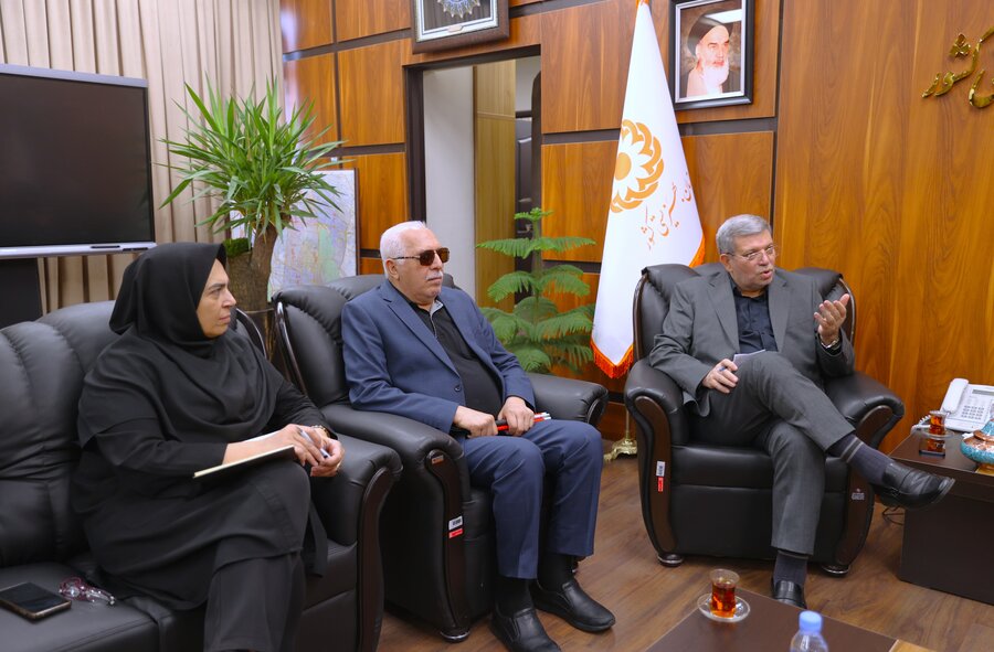 جلسه رئیس سازمان بهزیستی کشور با انجمن نابینایان