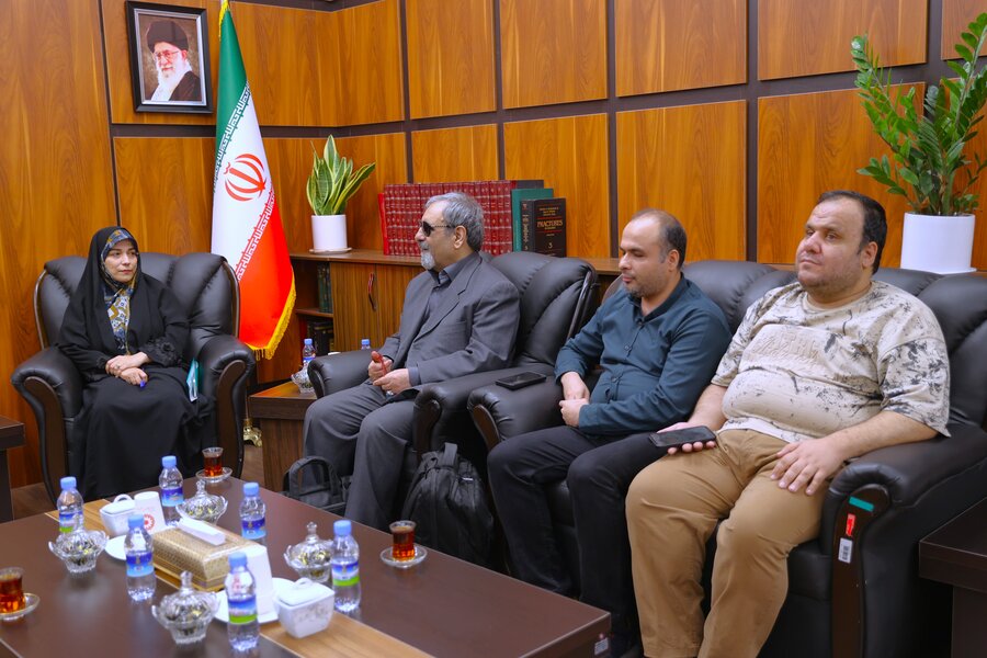 جلسه رئیس سازمان بهزیستی کشور با انجمن نابینایان