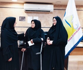 آمل| تقدیر رئیس اداره بهزیستی شهرستان آمل از خبرنگار توانمند دارای معلولیت آملی به مناسبت روز خبرنگار 