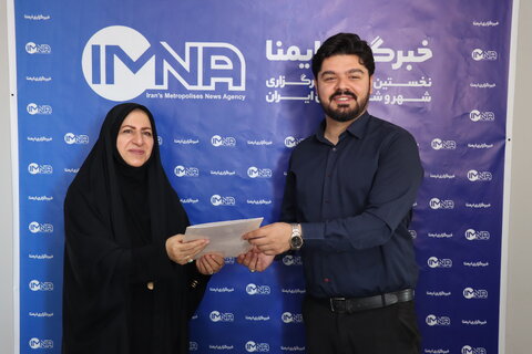 گزارش تصویری| تجلیل از خبرنگاران و فعالین مجازی خبرگزاری ایمنا
