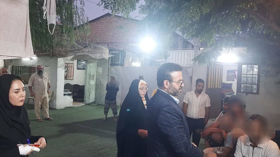 شهریار | بازدید شامگاهی رئیس بهزیستی از مراکز ترک اعتیاد؛ تاکید بر اهمیت بازگشت معتادین به جامعه 