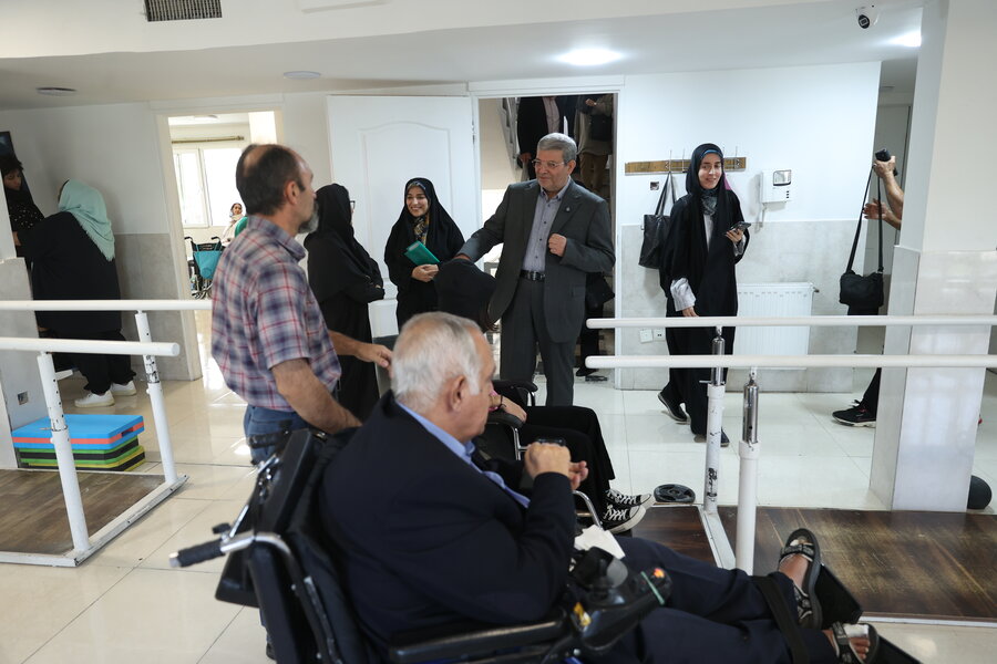بازدید رئیس سازمان بهزیستی کشور از مرکز ضایعه نخاعی طرشت