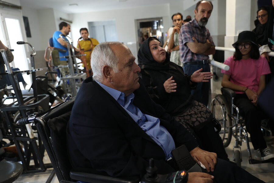 بازدید رئیس سازمان بهزیستی کشور از مرکز ضایعه نخاعی طرشت